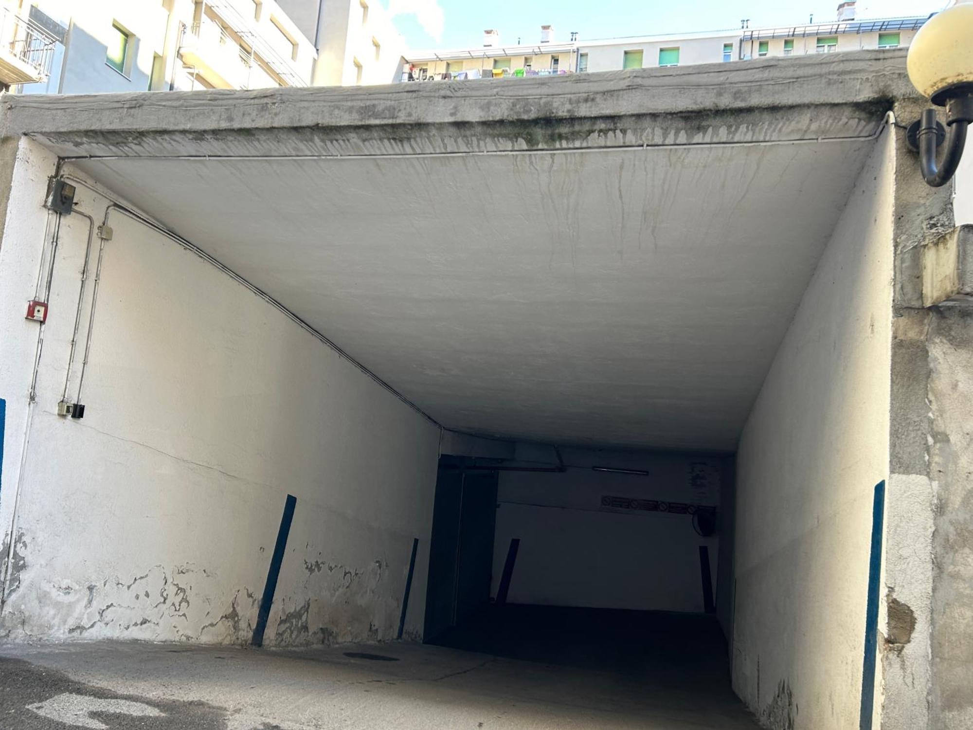 Un Nido Nel Centro Storico Con Garage Apartment Аоста Екстериор снимка
